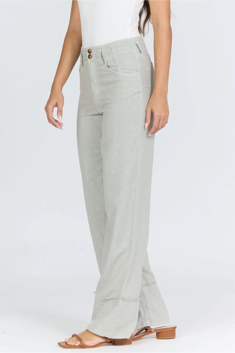 Holly, Abbey Stone – Edie Boutique