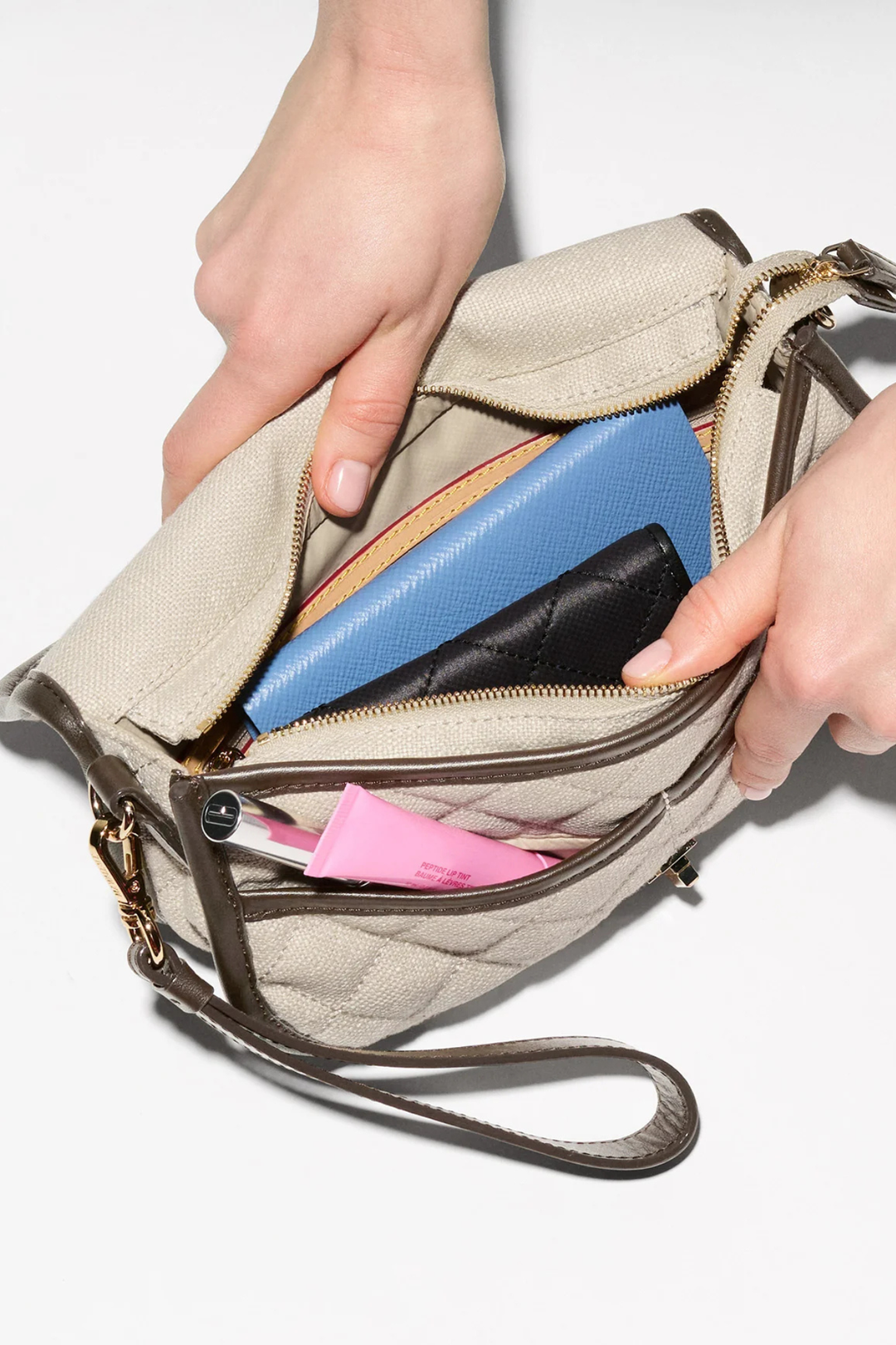 MZ Wallace Sandy Linen Small Astor Convertible Clutch – Edie Boutique