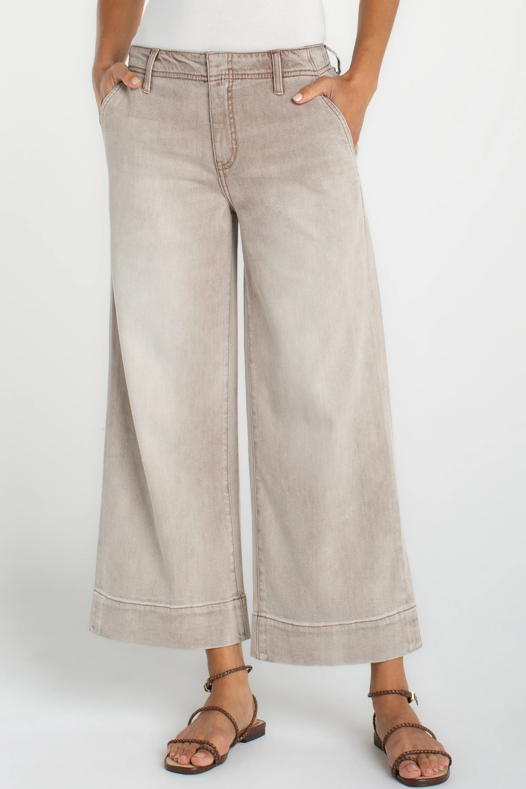 The Weekender Crop Wide Leg Antique Khaki – Edie Boutique